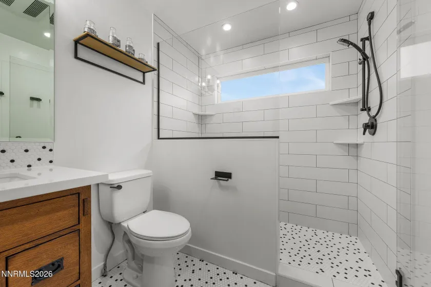 425 Lakeview, Zephyr Cove, Nevada 89448, 3 Bedrooms Bedrooms, ,3 BathroomsBathrooms,Residential,Residential,Lakeview,0,260010794