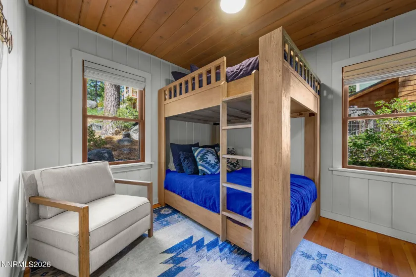 425 Lakeview, Zephyr Cove, Nevada 89448, 3 Bedrooms Bedrooms, ,3 BathroomsBathrooms,Residential,Residential,Lakeview,0,260010794