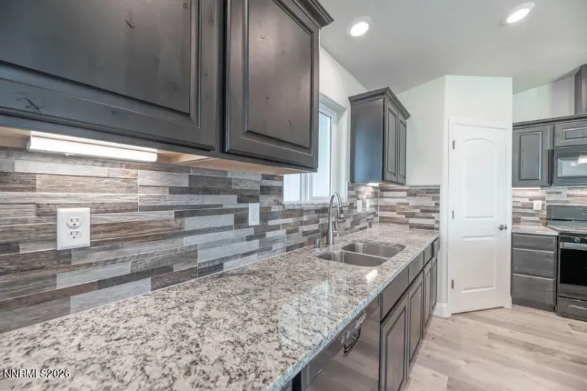 1377 Nevada Pacific, Fernley, Nevada 89408, 4 Bedrooms Bedrooms, ,2 BathroomsBathrooms,Residential,Residential,Nevada Pacific,0,260010795