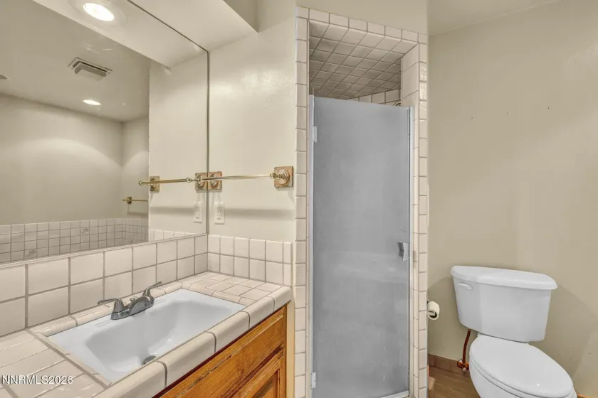 229 Bonnie Briar, Reno, Nevada 89509, 3 Bedrooms Bedrooms, ,4 BathroomsBathrooms,Residential,Residential,Bonnie Briar,0,260010797