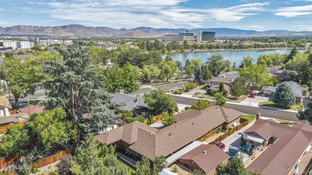 229 Bonnie Briar, Reno, Nevada 89509, 3 Bedrooms Bedrooms, ,4 BathroomsBathrooms,Residential,Residential,Bonnie Briar,0,260010797