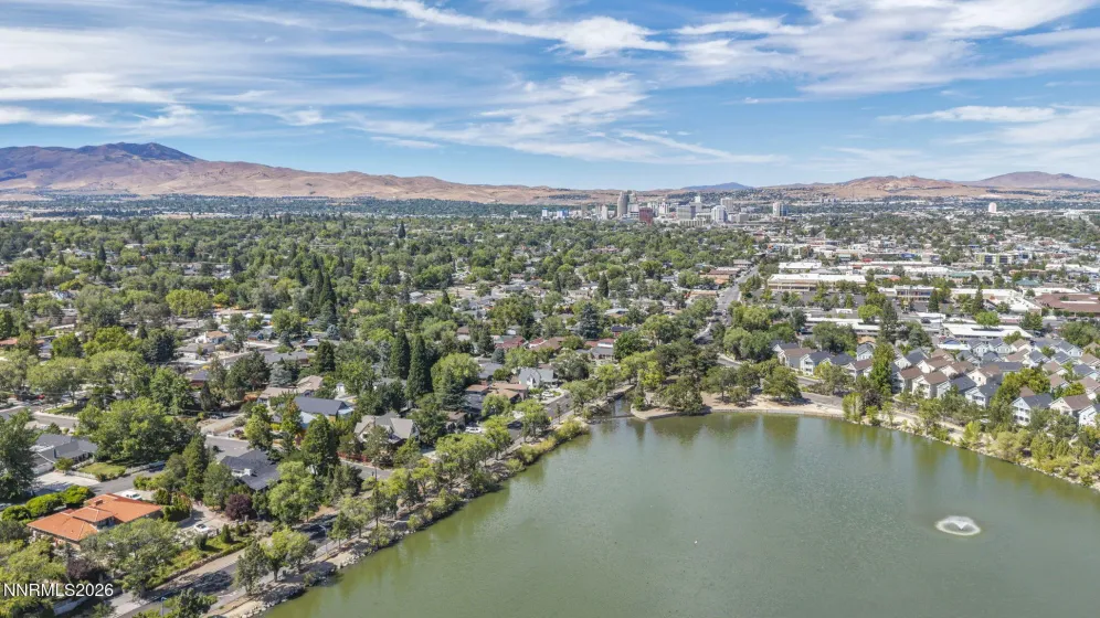 229 Bonnie Briar, Reno, Nevada 89509, 3 Bedrooms Bedrooms, ,4 BathroomsBathrooms,Residential,Residential,Bonnie Briar,0,260010797