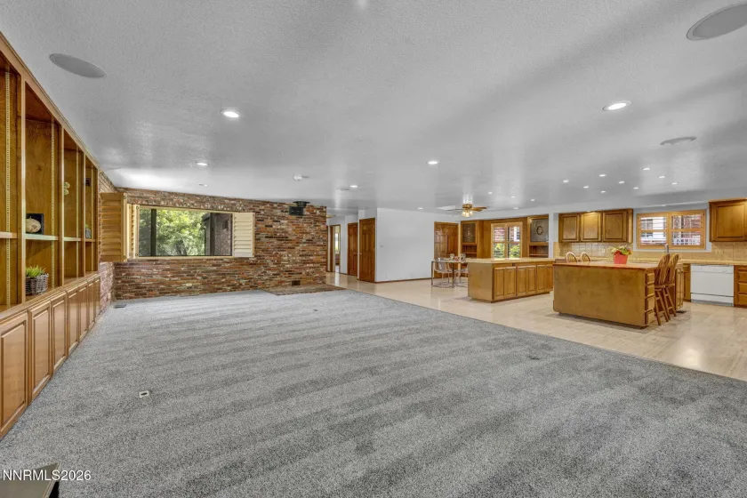229 Bonnie Briar, Reno, Nevada 89509, 3 Bedrooms Bedrooms, ,4 BathroomsBathrooms,Residential,Residential,Bonnie Briar,0,260010797