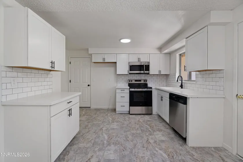 313 Riverboat, Dayton, Nevada 89403, 4 Bedrooms Bedrooms, ,2 BathroomsBathrooms,Residential,Residential,Riverboat,0,260010798