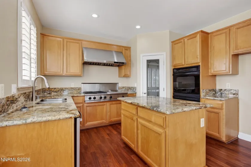500 Oxford, Carson City, Nevada 89703, 5 Bedrooms Bedrooms, ,3 BathroomsBathrooms,Residential,Residential,Oxford,0,260010800