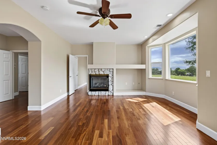 500 Oxford, Carson City, Nevada 89703, 5 Bedrooms Bedrooms, ,3 BathroomsBathrooms,Residential,Residential,Oxford,0,260010800