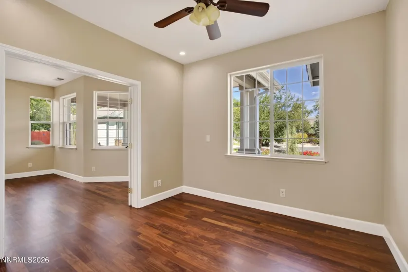 500 Oxford, Carson City, Nevada 89703, 5 Bedrooms Bedrooms, ,3 BathroomsBathrooms,Residential,Residential,Oxford,0,260010800