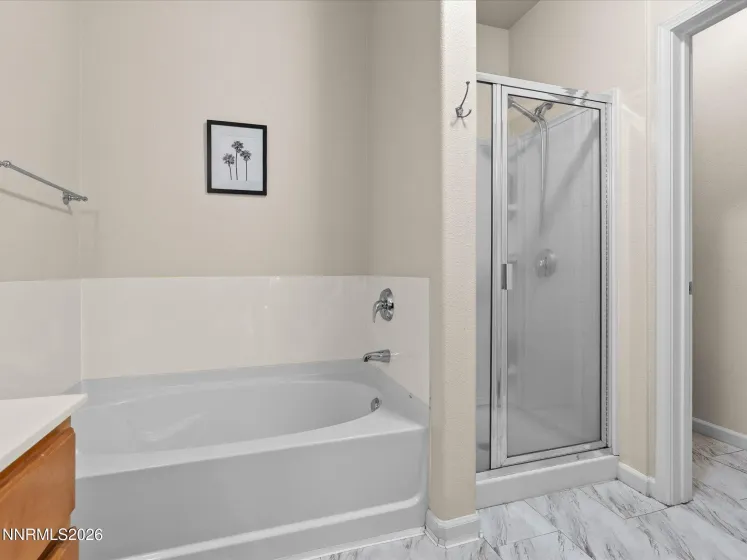 9050 Double R, Reno, Nevada 89521, 2 Bedrooms Bedrooms, ,2 BathroomsBathrooms,Residential,Residential,Double R,0,260010801