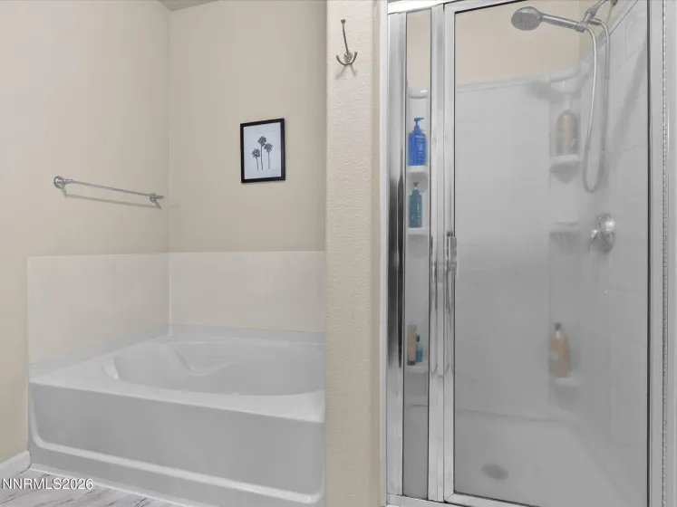 9050 Double R, Reno, Nevada 89521, 2 Bedrooms Bedrooms, ,2 BathroomsBathrooms,Residential,Residential,Double R,0,260010801