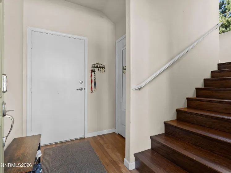 9050 Double R, Reno, Nevada 89521, 2 Bedrooms Bedrooms, ,2 BathroomsBathrooms,Residential,Residential,Double R,0,260010801