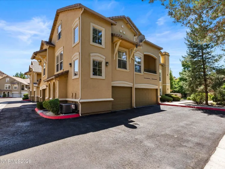 9050 Double R, Reno, Nevada 89521, 2 Bedrooms Bedrooms, ,2 BathroomsBathrooms,Residential,Residential,Double R,0,260010801
