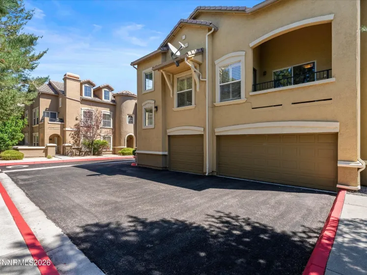 9050 Double R, Reno, Nevada 89521, 2 Bedrooms Bedrooms, ,2 BathroomsBathrooms,Residential,Residential,Double R,0,260010801