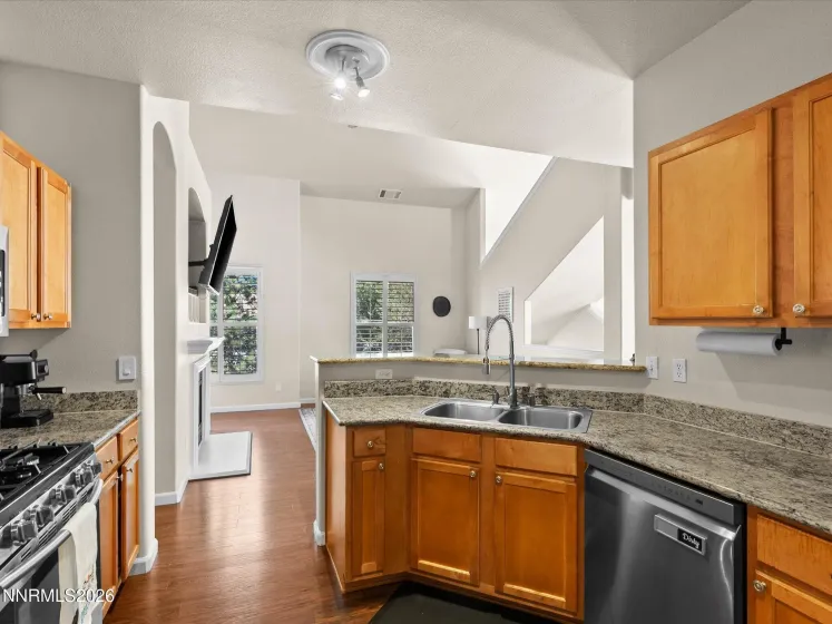 9050 Double R, Reno, Nevada 89521, 2 Bedrooms Bedrooms, ,2 BathroomsBathrooms,Residential,Residential,Double R,0,260010801