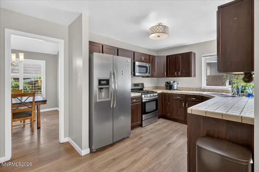 280 Edgewater, Reno, Nevada 89519, 4 Bedrooms Bedrooms, ,3 BathroomsBathrooms,Residential,Residential,Edgewater,0,260009379