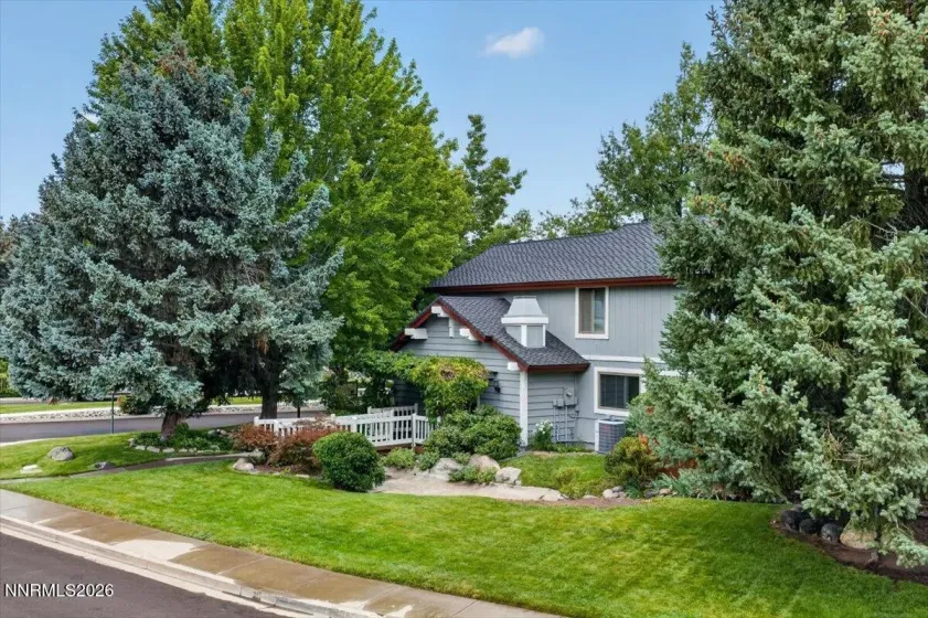 280 Edgewater, Reno, Nevada 89519, 4 Bedrooms Bedrooms, ,3 BathroomsBathrooms,Residential,Residential,Edgewater,0,260009379