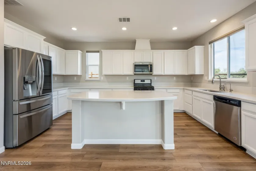 6591 Angels Orchard, Sparks, Nevada 89436, 5 Bedrooms Bedrooms, ,3 BathroomsBathrooms,Residential,Residential,Angels Orchard,0,260010805
