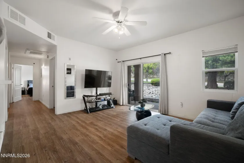6850 Sharlands, Reno, Nevada 89523, 2 Bedrooms Bedrooms, ,2 BathroomsBathrooms,Residential,Residential,Sharlands,0,260010806