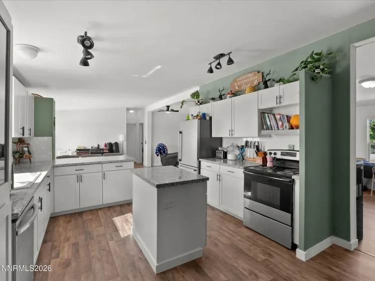 4320 Margoree, Fallon, Nevada 89406, 3 Bedrooms Bedrooms, ,2 BathroomsBathrooms,Residential,Residential,Margoree,0,260010807