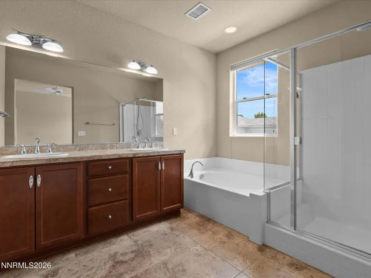 1106 Fiore, Minden, Nevada 89423, 3 Bedrooms Bedrooms, ,2 BathroomsBathrooms,Residential,Residential,Fiore,0,260010808