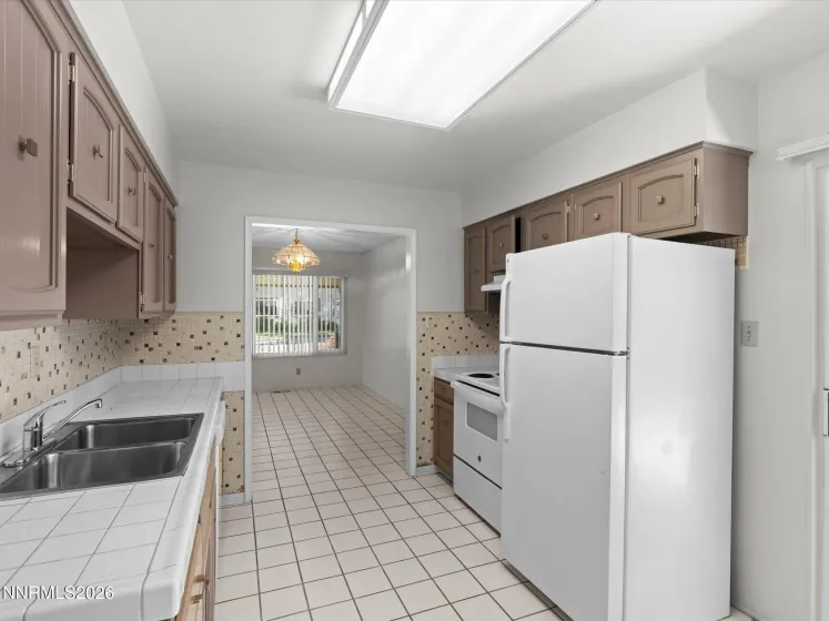 1590 York, Sparks, Nevada 89431, 4 Bedrooms Bedrooms, ,2 BathroomsBathrooms,Residential Income,Residential,York,0,260010809