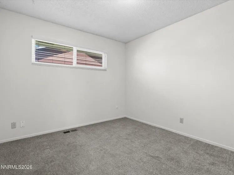 1590 York, Sparks, Nevada 89431, 4 Bedrooms Bedrooms, ,2 BathroomsBathrooms,Residential Income,Residential,York,0,260010809