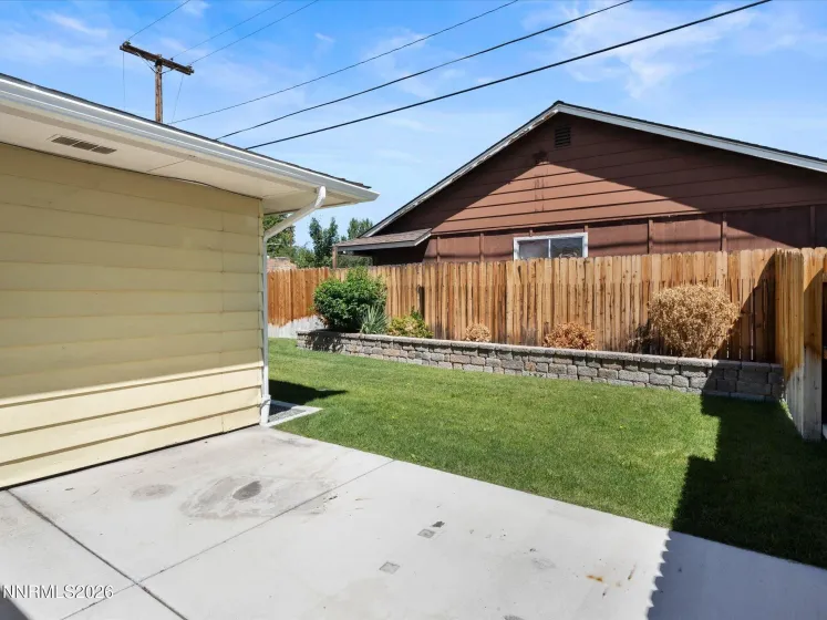 1590 York, Sparks, Nevada 89431, 4 Bedrooms Bedrooms, ,2 BathroomsBathrooms,Residential Income,Residential,York,0,260010809