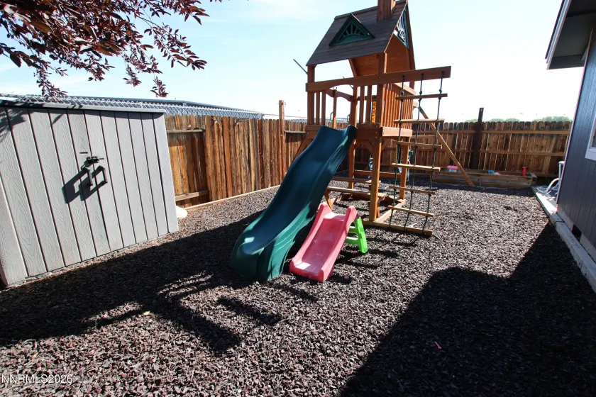 396 Sprague, Yerington, Nevada 89447, 3 Bedrooms Bedrooms, ,2 BathroomsBathrooms,Residential,Residential,Sprague,0,260010810