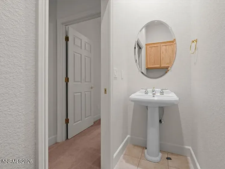6664 Aston, Sparks, Nevada 89436, 3 Bedrooms Bedrooms, ,3 BathroomsBathrooms,Residential,Residential,Aston,0,260010811