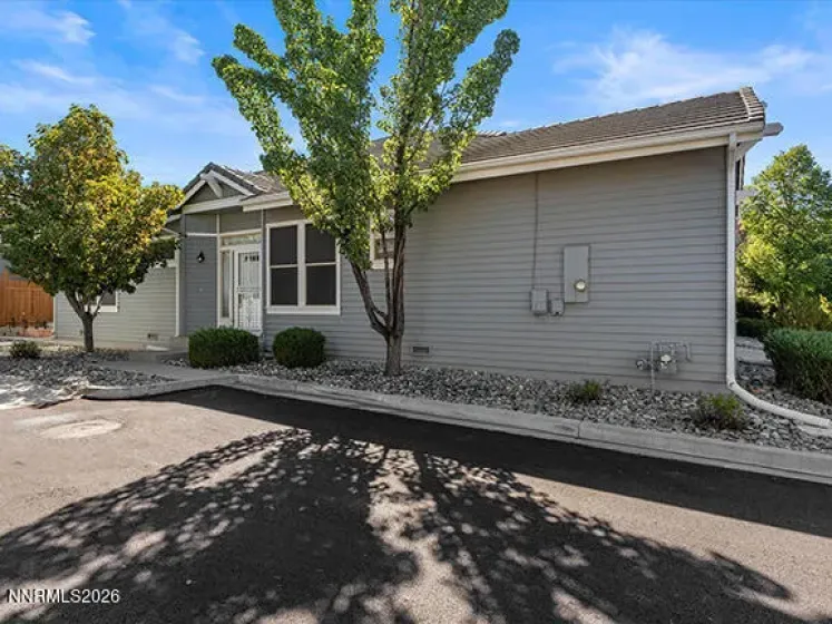 6664 Aston, Sparks, Nevada 89436, 3 Bedrooms Bedrooms, ,3 BathroomsBathrooms,Residential,Residential,Aston,0,260010811