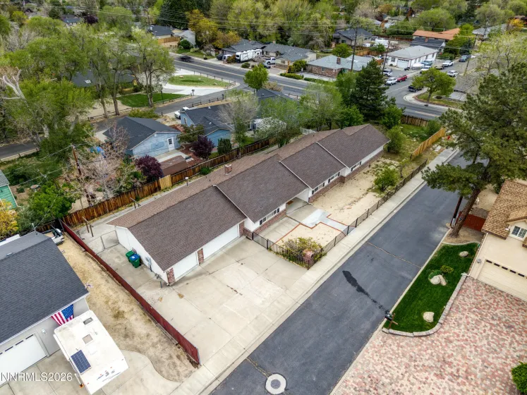 1435 Hunter Lake, Reno, Nevada 89509, 4 Bedrooms Bedrooms, ,3 BathroomsBathrooms,Residential,Residential,Hunter Lake,0,260010814