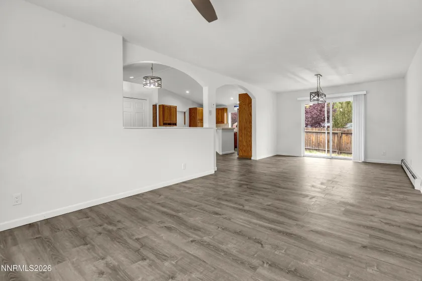 1435 Hunter Lake, Reno, Nevada 89509, 4 Bedrooms Bedrooms, ,3 BathroomsBathrooms,Residential,Residential,Hunter Lake,0,260010814