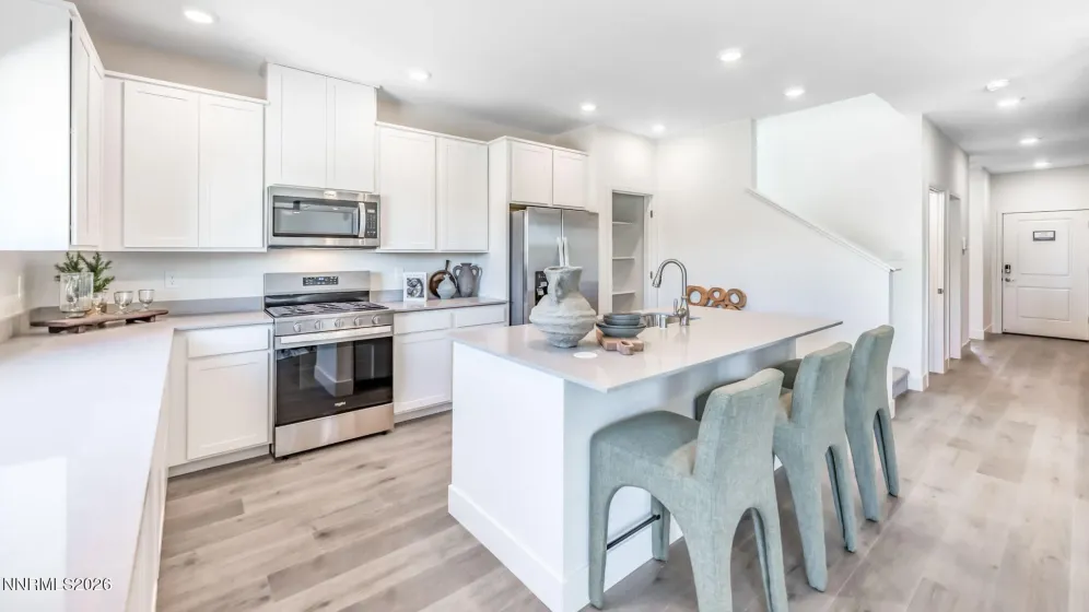 643 Capilano, Dayton, Nevada 89403, 5 Bedrooms Bedrooms, ,3 BathroomsBathrooms,Residential,Residential,Capilano,0,260010815