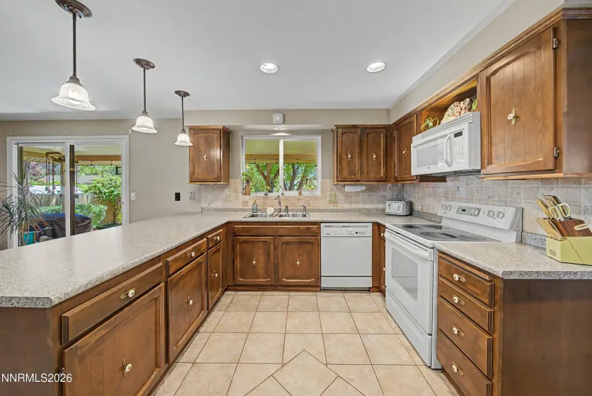 3164 Clan Alpine, Sparks, Nevada 89434, 4 Bedrooms Bedrooms, ,3 BathroomsBathrooms,Residential,Residential,Clan Alpine,0,260010818