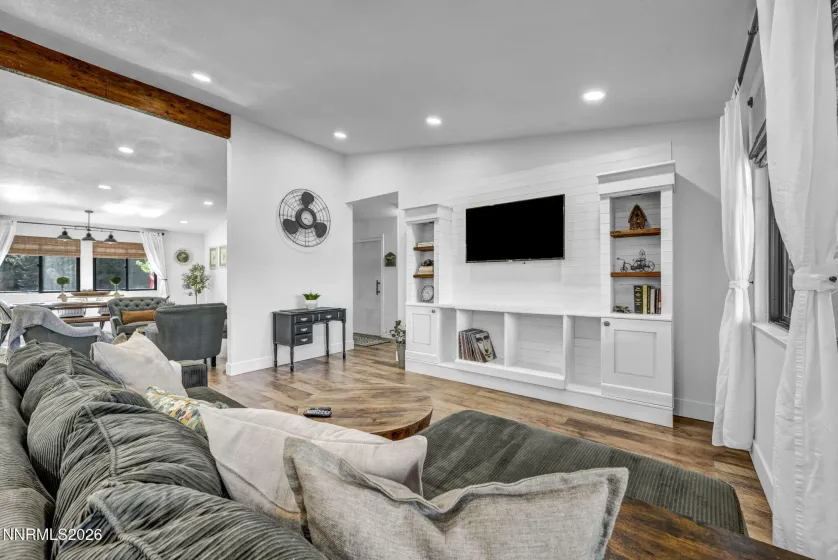 55 Mogul Mountain, Reno, Nevada 89523, 3 Bedrooms Bedrooms, ,2 BathroomsBathrooms,Residential,Residential,Mogul Mountain,0,260010819