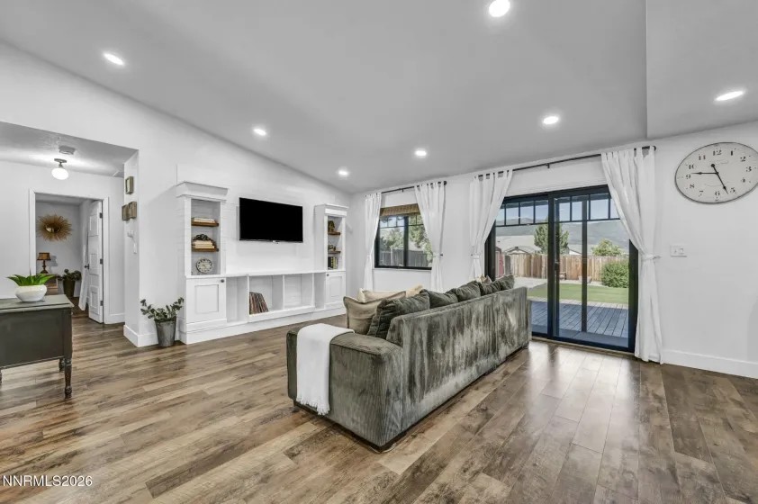 55 Mogul Mountain, Reno, Nevada 89523, 3 Bedrooms Bedrooms, ,2 BathroomsBathrooms,Residential,Residential,Mogul Mountain,0,260010819