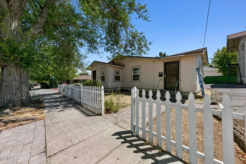 1002 Arlington, Reno, Nevada 89509, ,Commercial Sale,Residential,Arlington,0,260010820