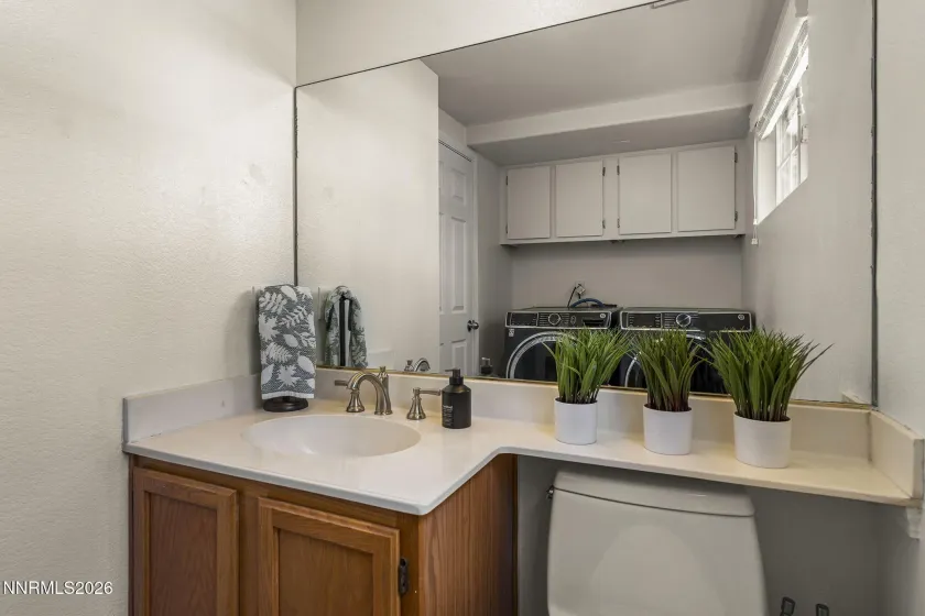 7585 Lighthouse, Reno, Nevada 89511, 3 Bedrooms Bedrooms, ,3 BathroomsBathrooms,Residential,Residential,Lighthouse,0,260010823