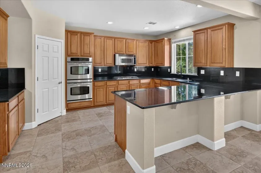 6575 Black Hills, Sparks, Nevada 89436, 4 Bedrooms Bedrooms, ,3 BathroomsBathrooms,Residential,Residential,Black Hills,0,260010826