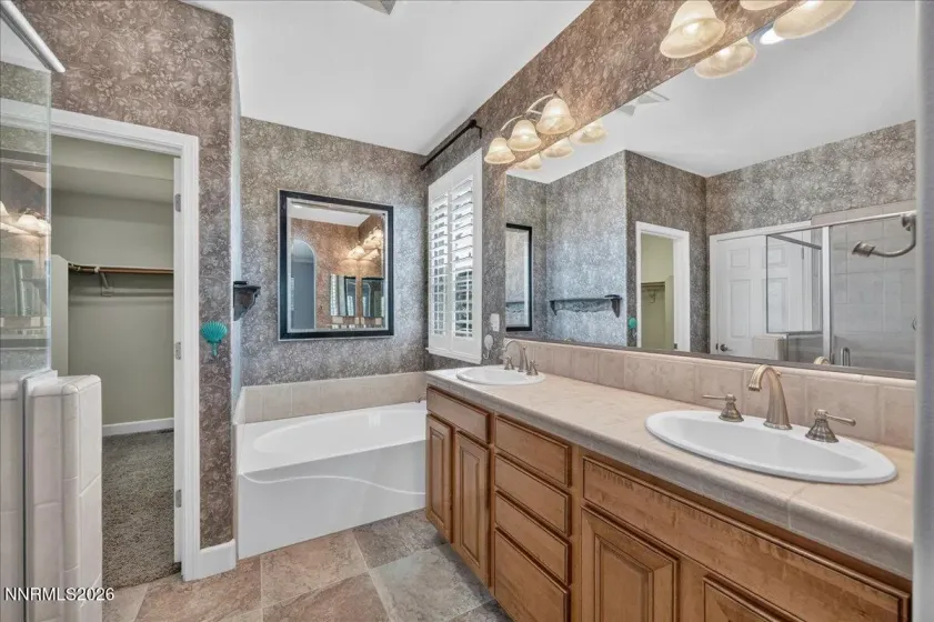 6575 Black Hills, Sparks, Nevada 89436, 4 Bedrooms Bedrooms, ,3 BathroomsBathrooms,Residential,Residential,Black Hills,0,260010826