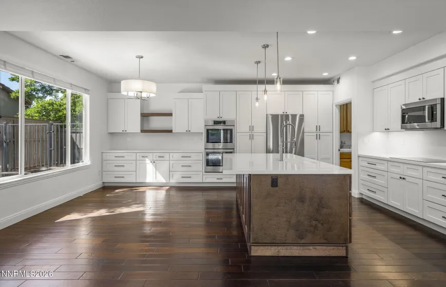 611 Caspian, Reno, Nevada 89521, 4 Bedrooms Bedrooms, ,3 BathroomsBathrooms,Residential,Residential,Caspian,0,260010827