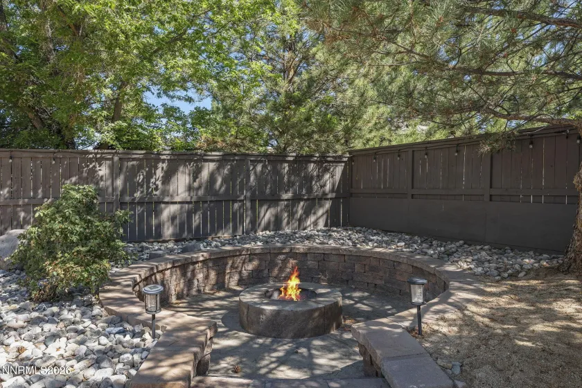 611 Caspian, Reno, Nevada 89521, 4 Bedrooms Bedrooms, ,3 BathroomsBathrooms,Residential,Residential,Caspian,0,260010827