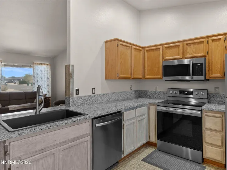 1326 Nevada Pacific, Fernley, Nevada 89408, 3 Bedrooms Bedrooms, ,2 BathroomsBathrooms,Residential,Residential,Nevada Pacific,0,260010828