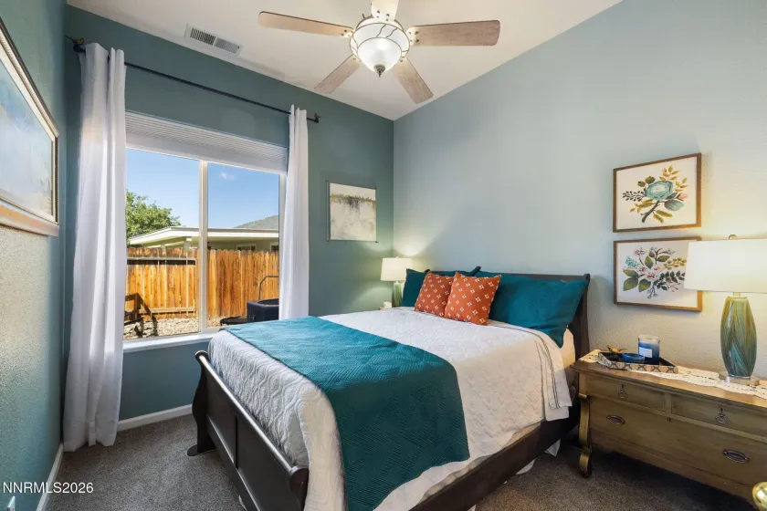 Guest bedroom 2