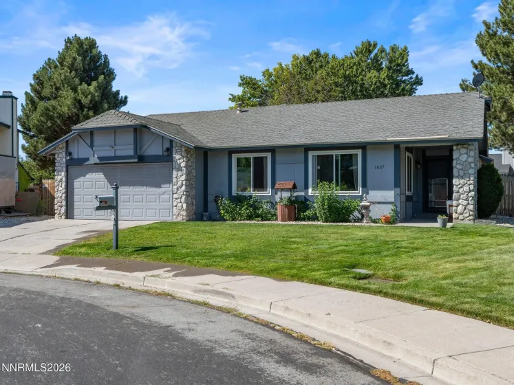 1827 Topeka, Sparks, Nevada 89434, 4 Bedrooms Bedrooms, ,2 BathroomsBathrooms,Residential,Residential,Topeka,0,260010832