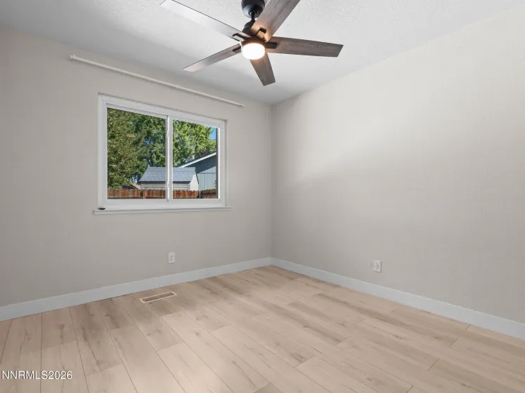 1827 Topeka, Sparks, Nevada 89434, 4 Bedrooms Bedrooms, ,2 BathroomsBathrooms,Residential,Residential,Topeka,0,260010832