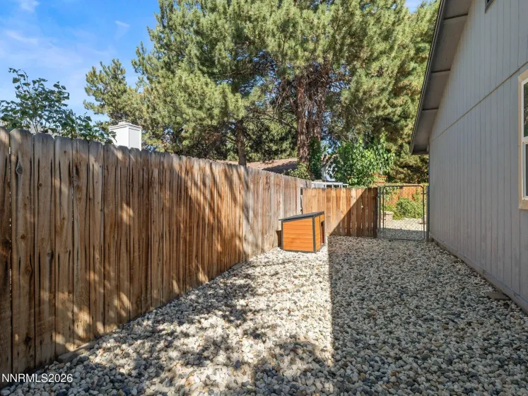 1827 Topeka, Sparks, Nevada 89434, 4 Bedrooms Bedrooms, ,2 BathroomsBathrooms,Residential,Residential,Topeka,0,260010832