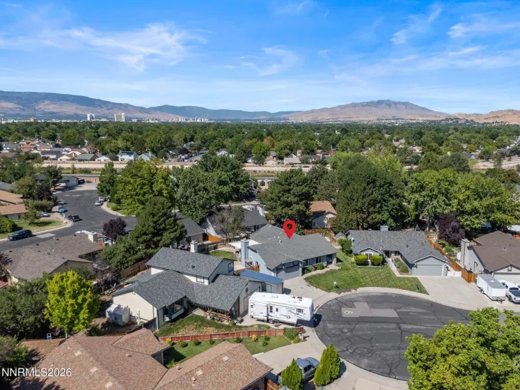 1827 Topeka, Sparks, Nevada 89434, 4 Bedrooms Bedrooms, ,2 BathroomsBathrooms,Residential,Residential,Topeka,0,260010832
