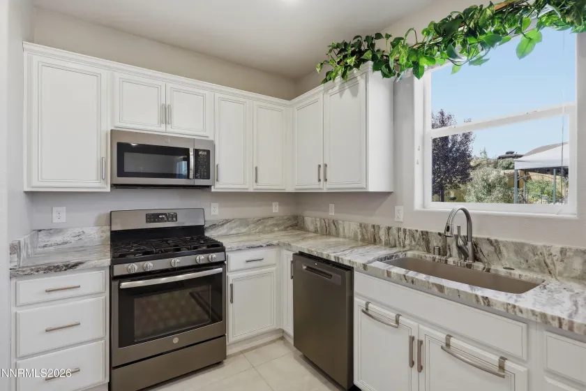 458 Scenic Ridge, Reno, Nevada 89506, 3 Bedrooms Bedrooms, ,2 BathroomsBathrooms,Residential,Residential,Scenic Ridge,0,260010833