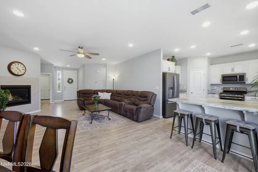 458 Scenic Ridge, Reno, Nevada 89506, 3 Bedrooms Bedrooms, ,2 BathroomsBathrooms,Residential,Residential,Scenic Ridge,0,260010833
