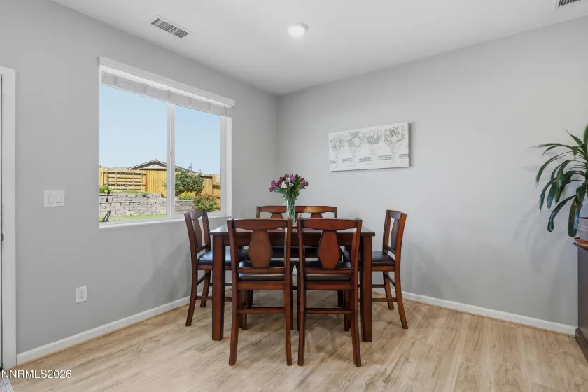 458 Scenic Ridge, Reno, Nevada 89506, 3 Bedrooms Bedrooms, ,2 BathroomsBathrooms,Residential,Residential,Scenic Ridge,0,260010833